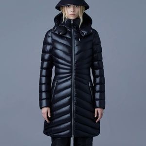 Mackage CAMEA Light down jacket with removable hood NWT